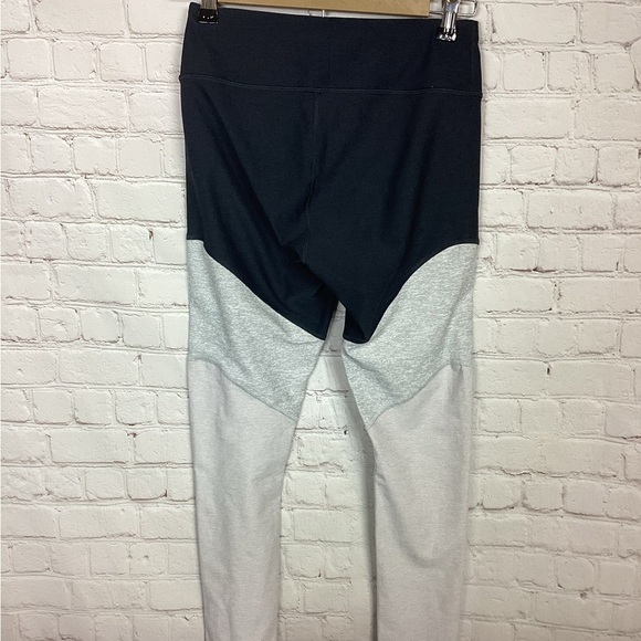 Outdoor Voices Womens Colorblock 7/8‎ Leggings, sz S, GUC - Picture 5 of 6